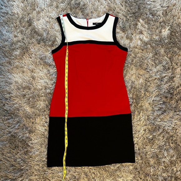 Color Block Sleeveless Dress - R&K - Picture 13 of 13